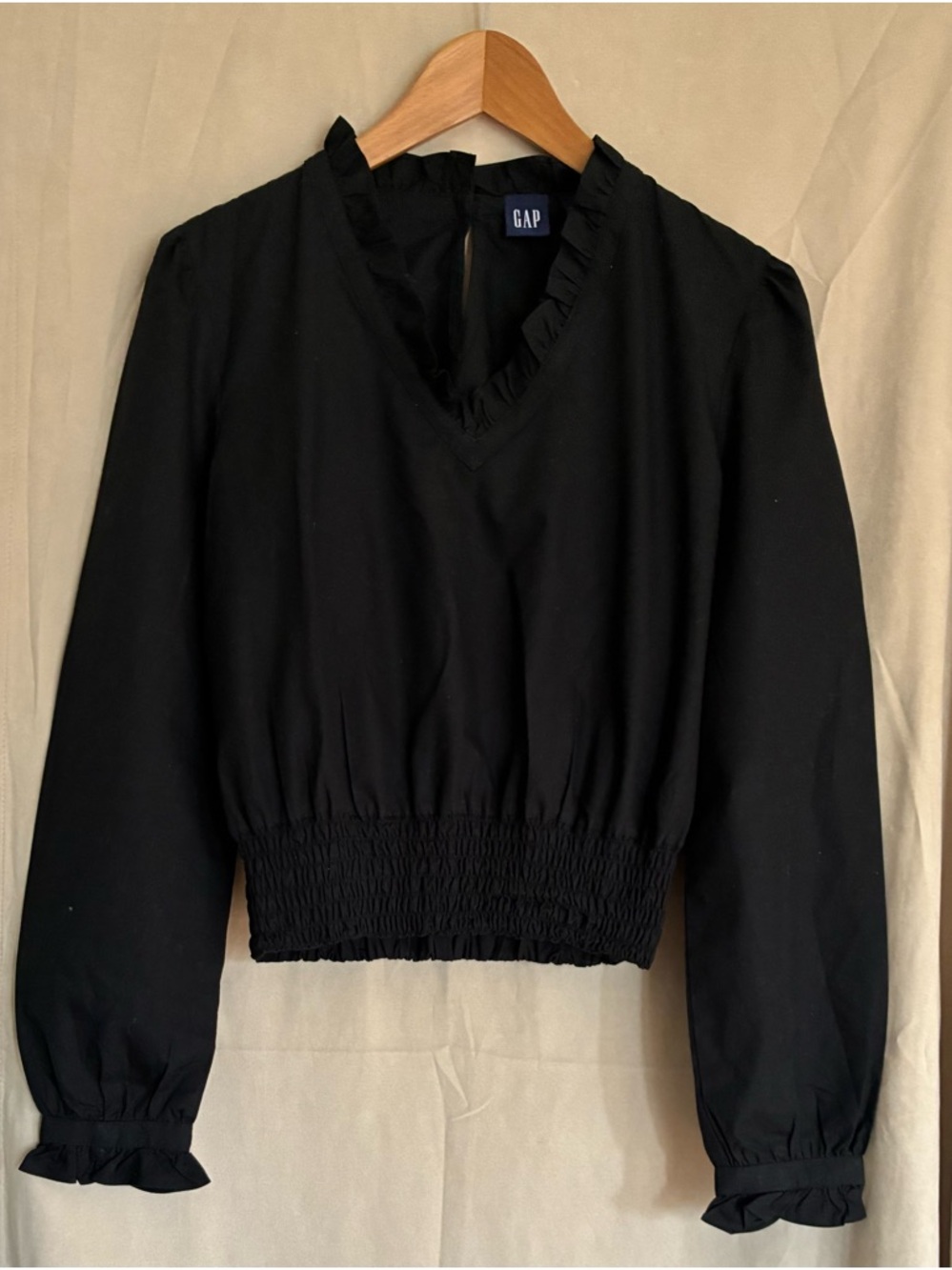 GAP Black Smocked-Waist Ruffle V-Neck Long Sleeve Top